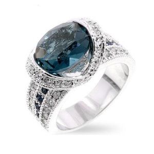 Princess Keylani Tension Set Ovaline Ring size 6